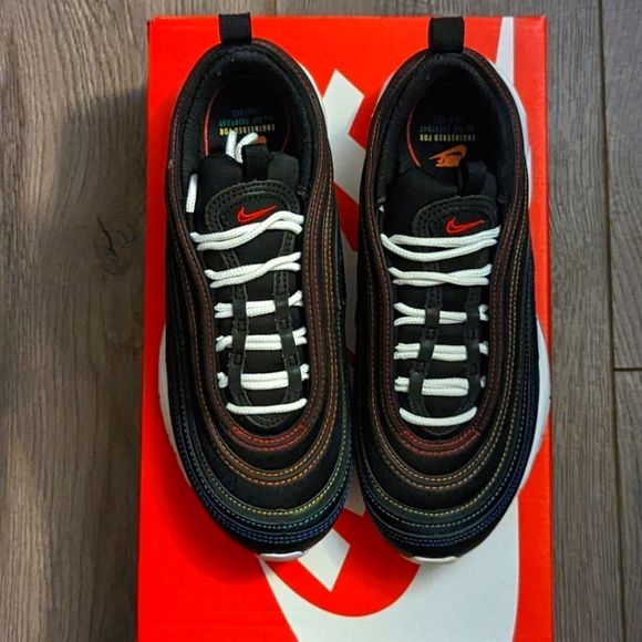 New Air Max 97 - Picture 3 of 9